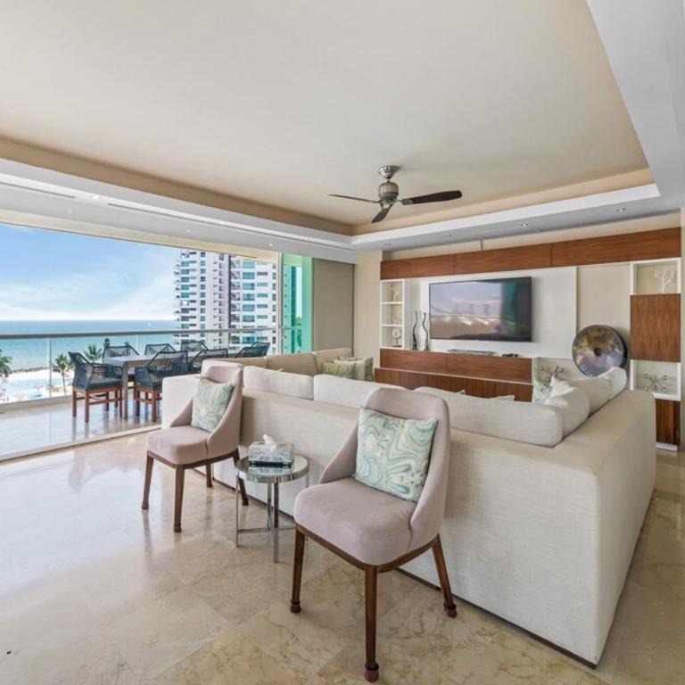 Luxury Oceanfront 4BR Condo - Pool - Ocean View - Casa - 47