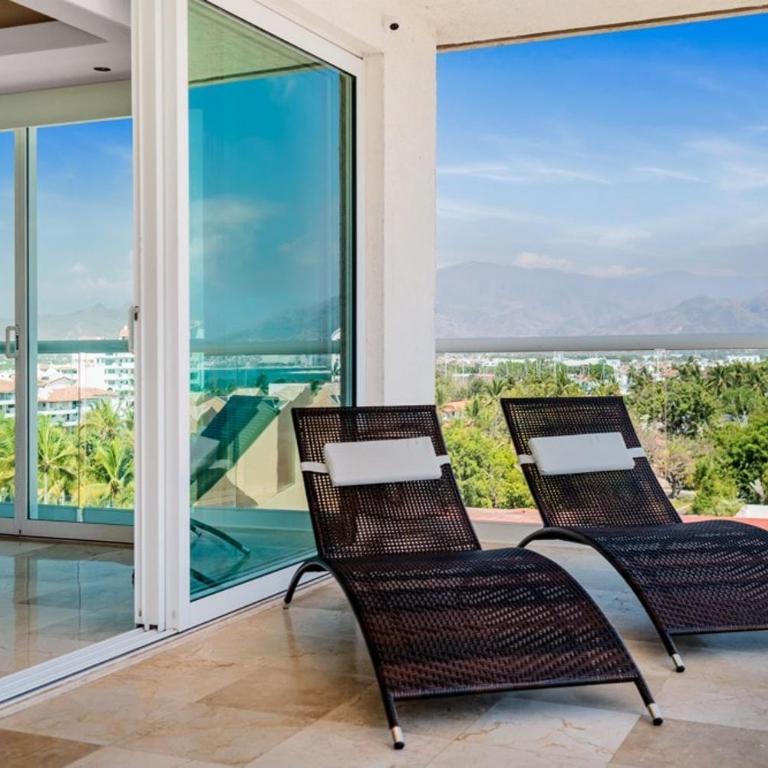 Luxury Oceanfront 4BR Condo - Pool - Ocean View - Casa - 59