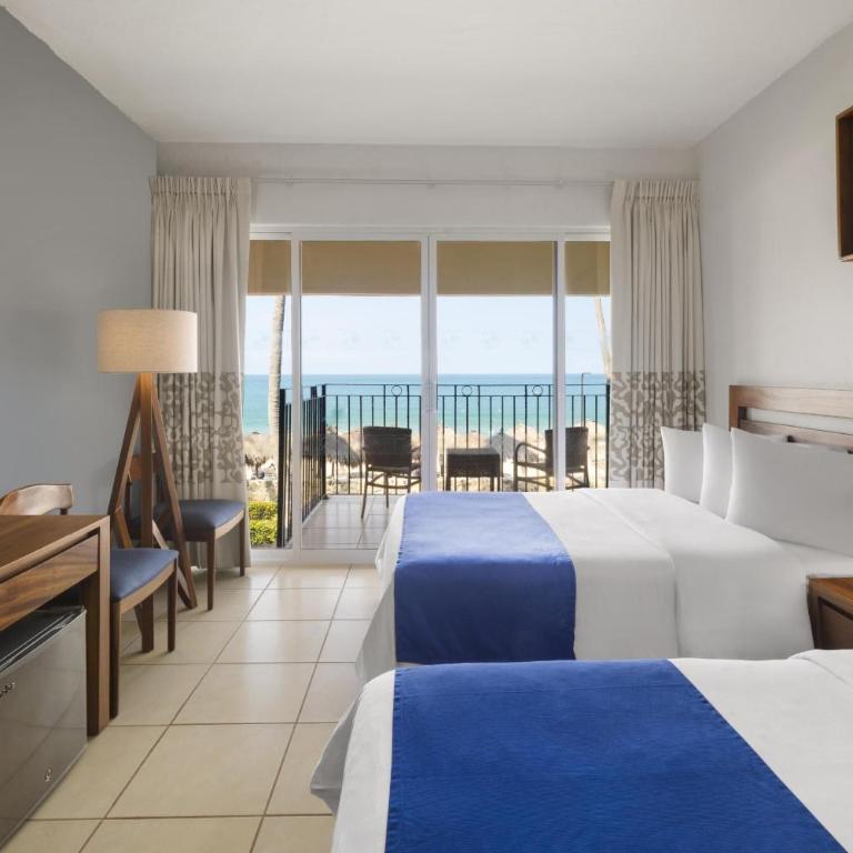Grand Decameron Complex Bucerias, A Trademark All-Inclusive Resort - Doble con 2 camas dobles y vistas frontal al océano - 2