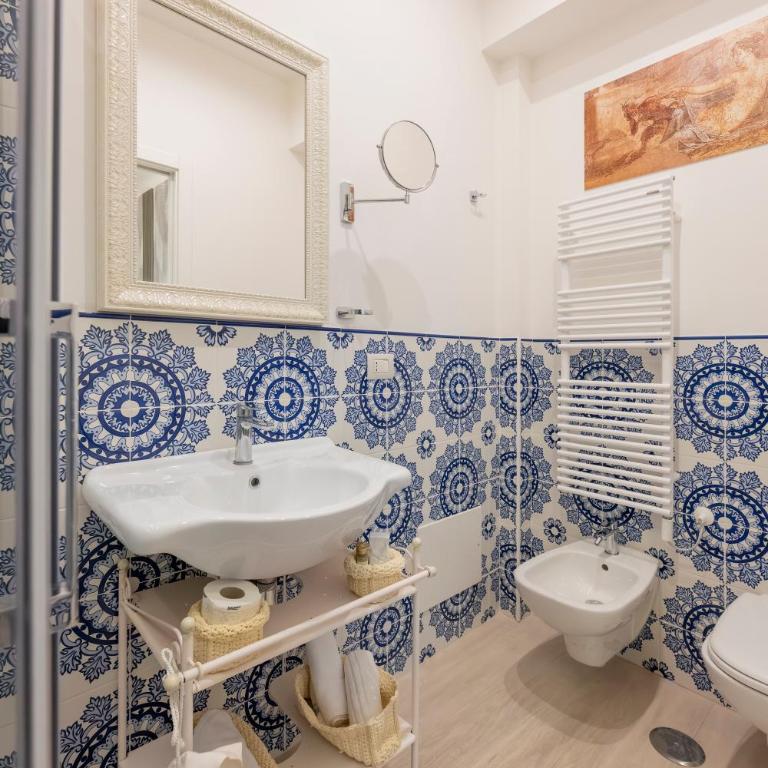 Aurum Pompei Suites - Camera Matrimoniale Superior - 7