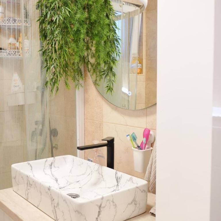Montana Apartment Tivat 7-Minute Walk to the Sea - Apartman sa 2 Spavaće Sobe - 15