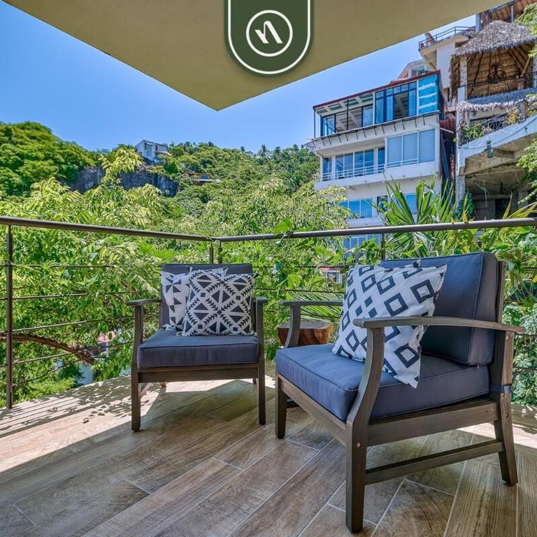 Luxury 2 BR Condo in the Jungle - Oceanview Pool - Vacation Home - 23