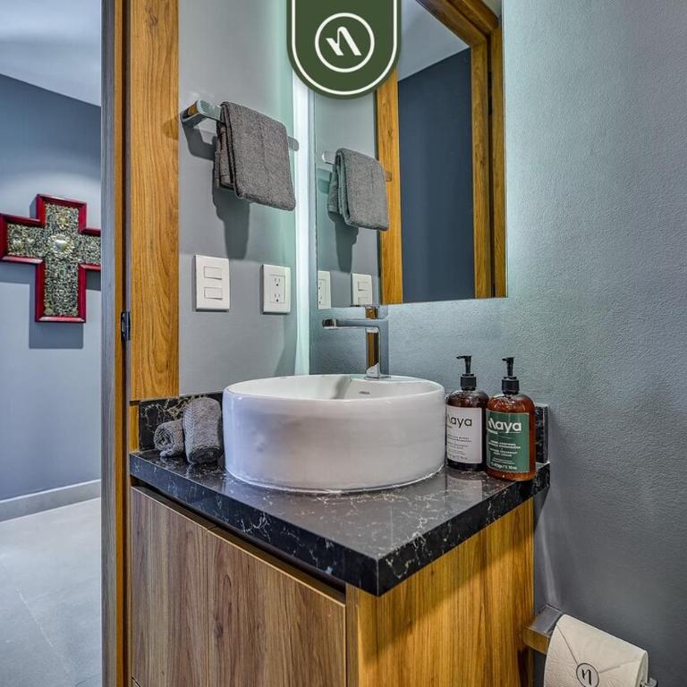 Luxury 2 BR Condo in the Jungle - Oceanview Pool - Vacation Home - 34