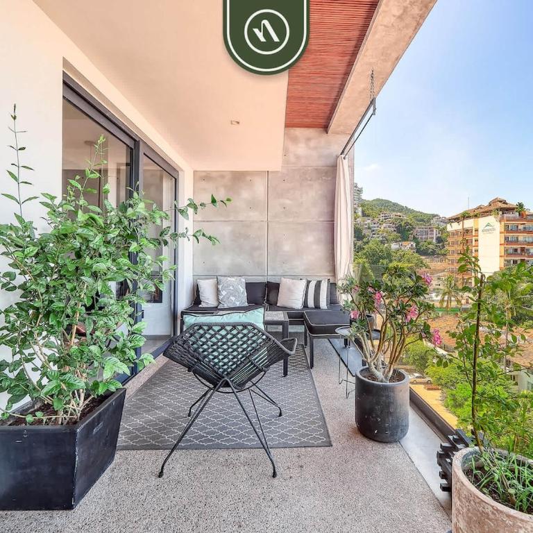 Oceanview Condo with Amazing Rooftop Pool - Gym - Vacation Home - 21