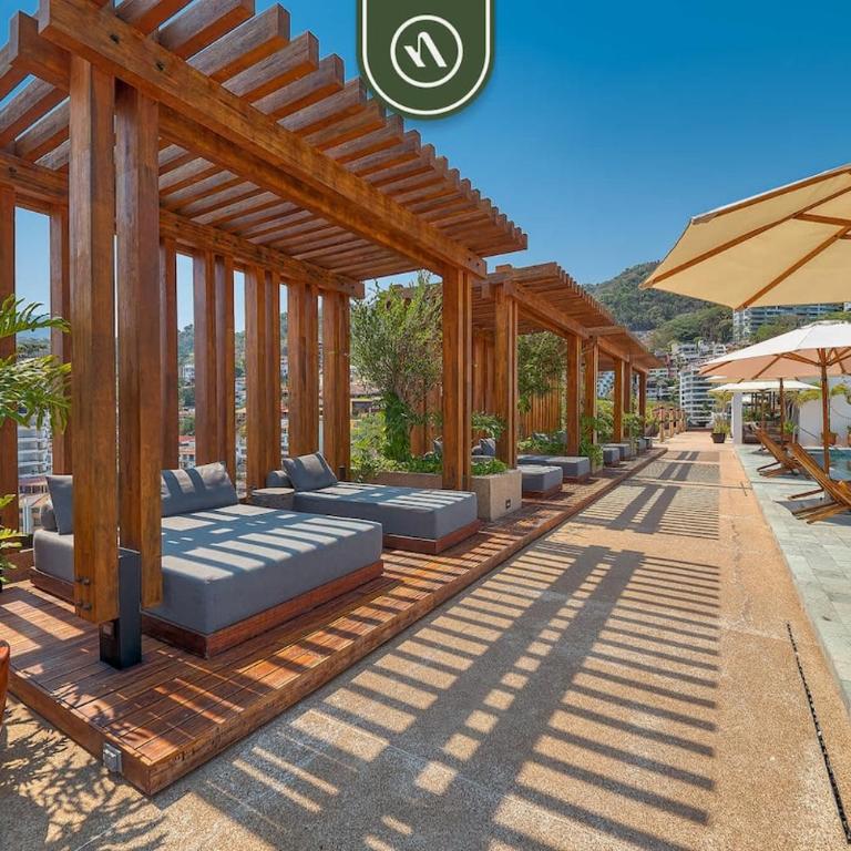 Oceanview Condo with Amazing Rooftop Pool - Gym - Vacation Home - 41