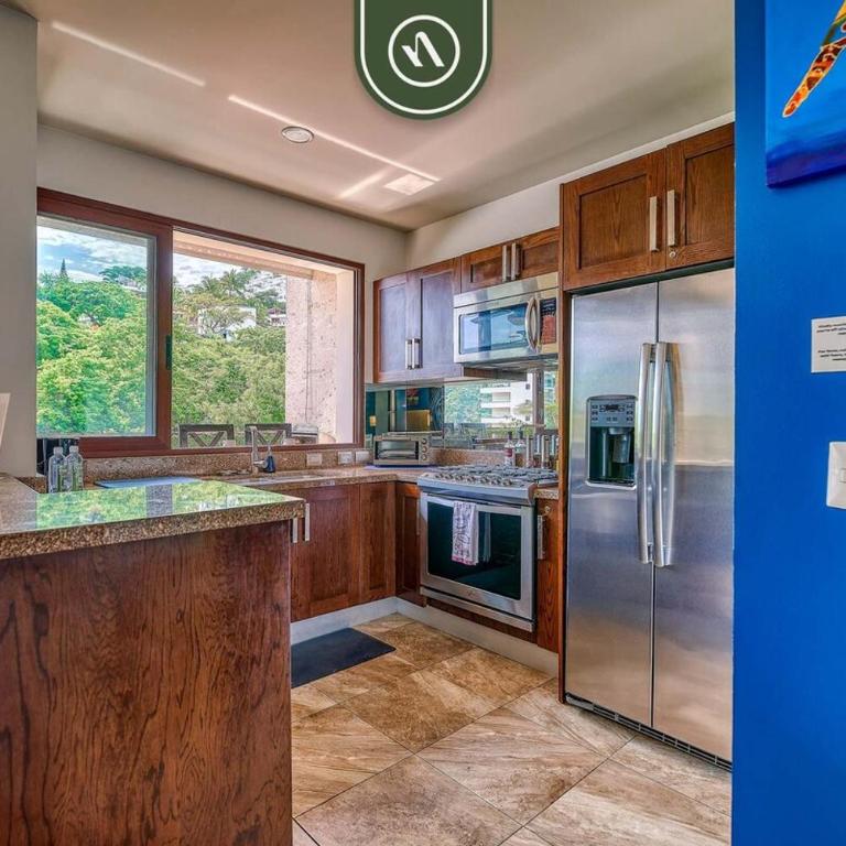 1 BR Condo - Amazing Sunsets From the Roof - Pool - Vacation Home - 16