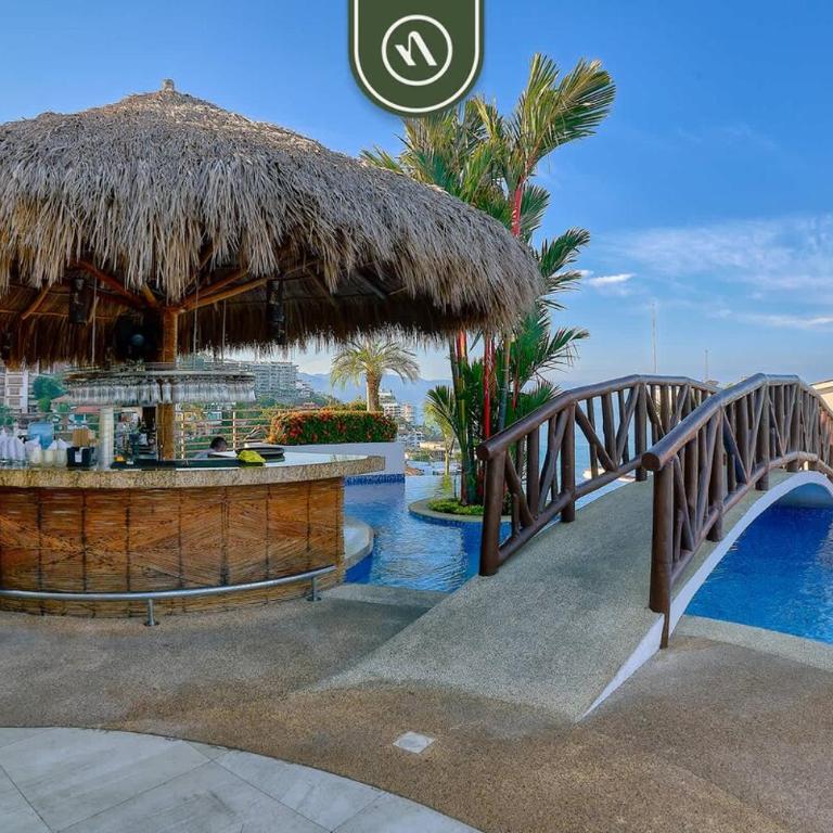 1 BR Condo - Amazing Sunsets From the Roof - Pool - Vacation Home - 35