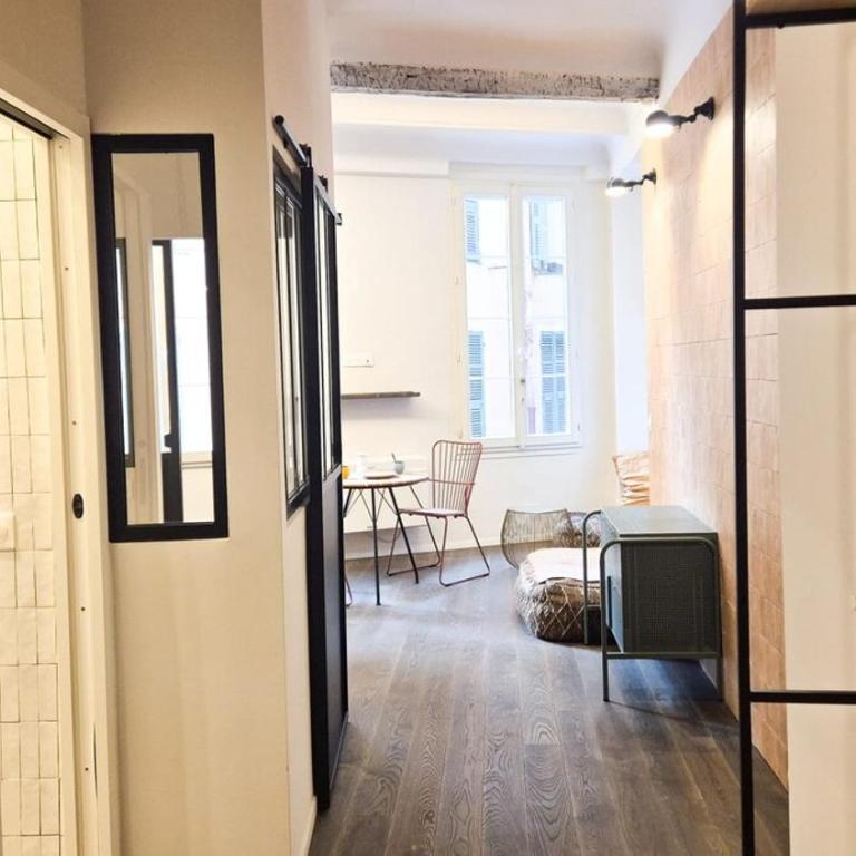 Grand studio cosy au cœur du Vieux-Nice - Appartement 1 Chambre - 14
