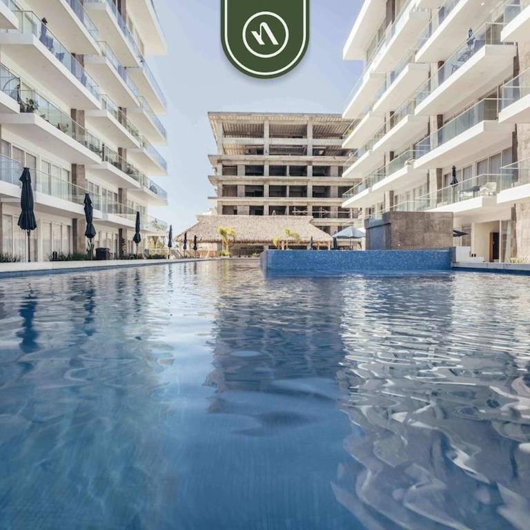 2BR Condo with Private Balcony - Padel Court - Casa - 1