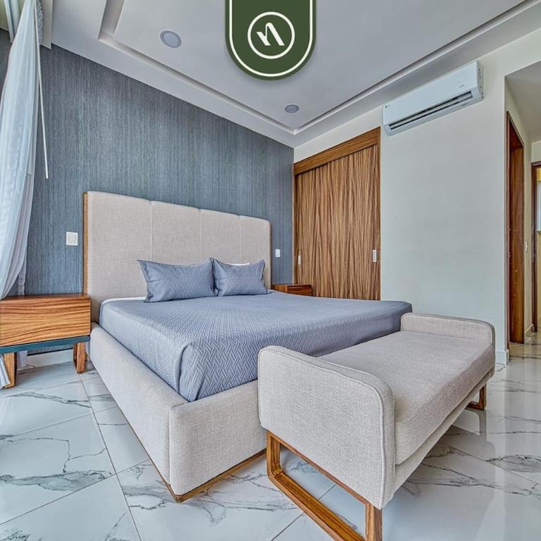 2BR Condo with Private Balcony - Padel Court - Casa - 9