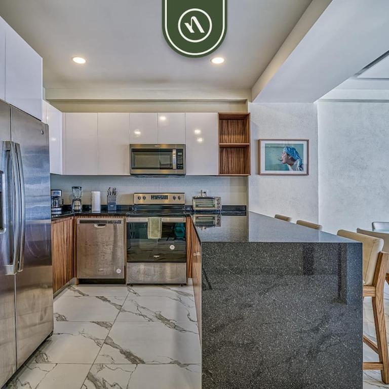 2BR Condo with Private Balcony - Padel Court - Casa - 23