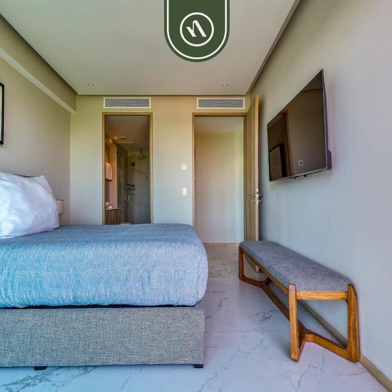Luxury 3 BR Condo - Beach Access 1 Block Away - Casa - 20
