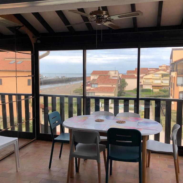 Appartement avec vue océan, Piscine et tennis - Three-Bedroom Apartment - 10