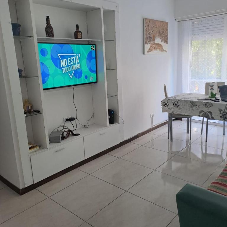Departamento dos ambientes Colon - Apartamento de 1 dormitorio - 1
