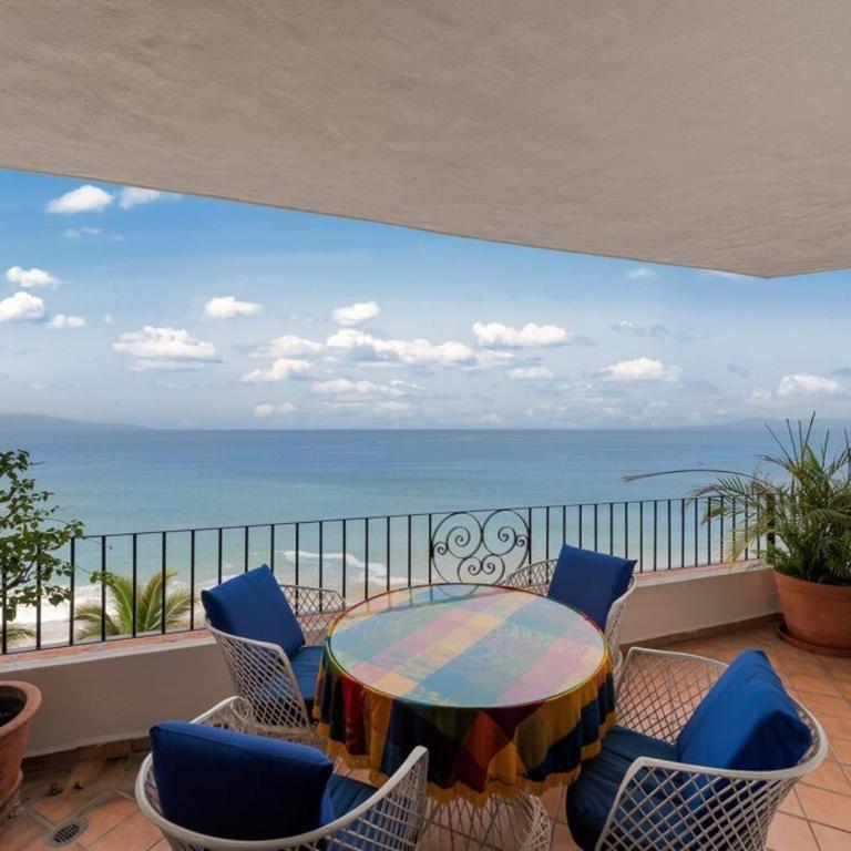 Ocean view 2Br Condo-Balcony-Beach-Pool 710 - Casa - 28