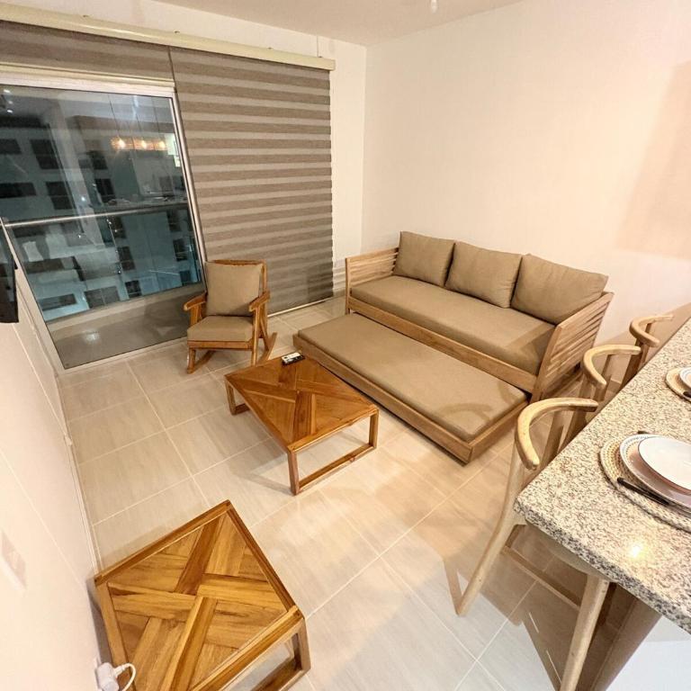 Charming Apartment Close to the Beach - Two-Bedroom Apartment - 1