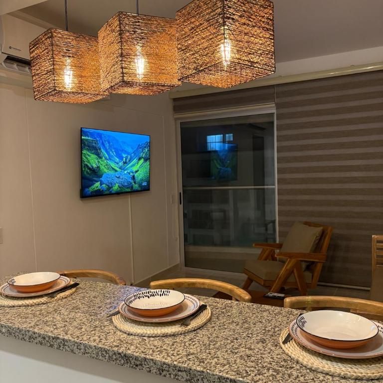 Charming Apartment Close to the Beach - Two-Bedroom Apartment - 10