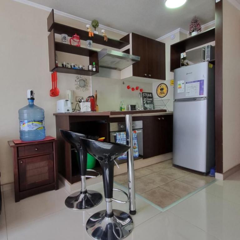 Depto moderno con piscina y vista ciudad, a pasos Metro Santa Isabel y Barrio Italia - One-Bedroom Apartment - 5