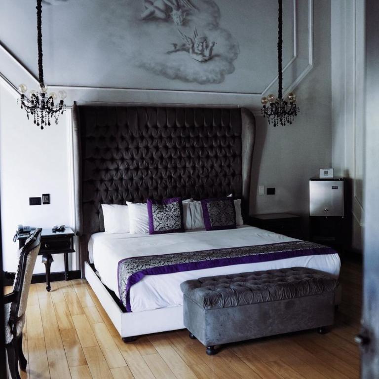 Quinta Esencia - Suite con balcón - 16