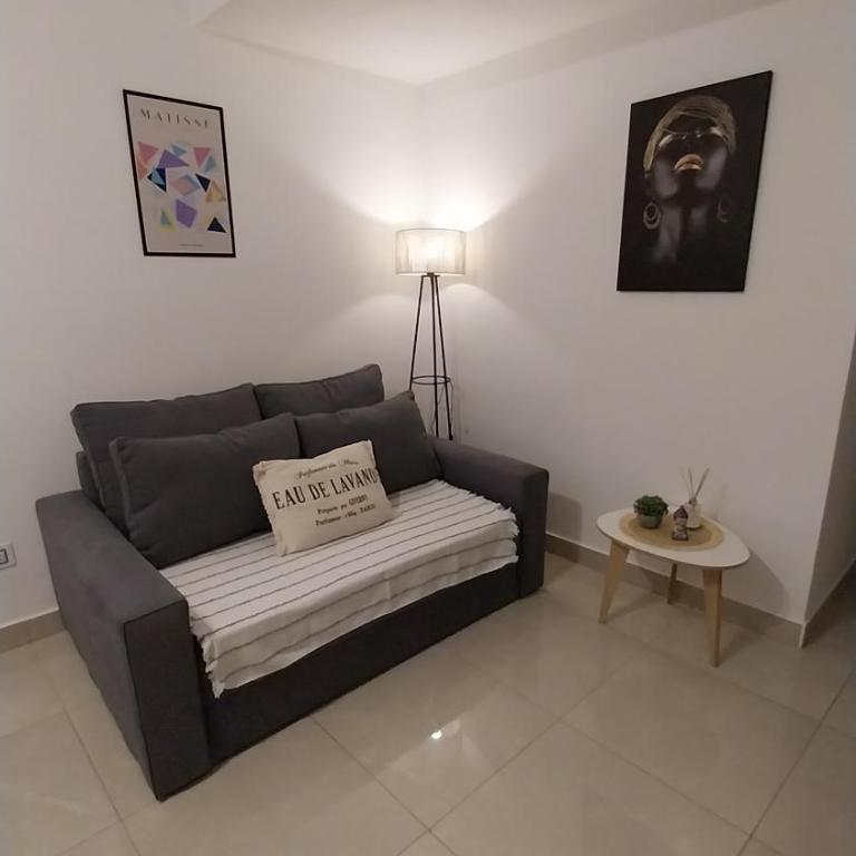 Depto reciclado 2 amb Super Luminoso!! La Perla - Apartamento de 2 dormitorios - 1