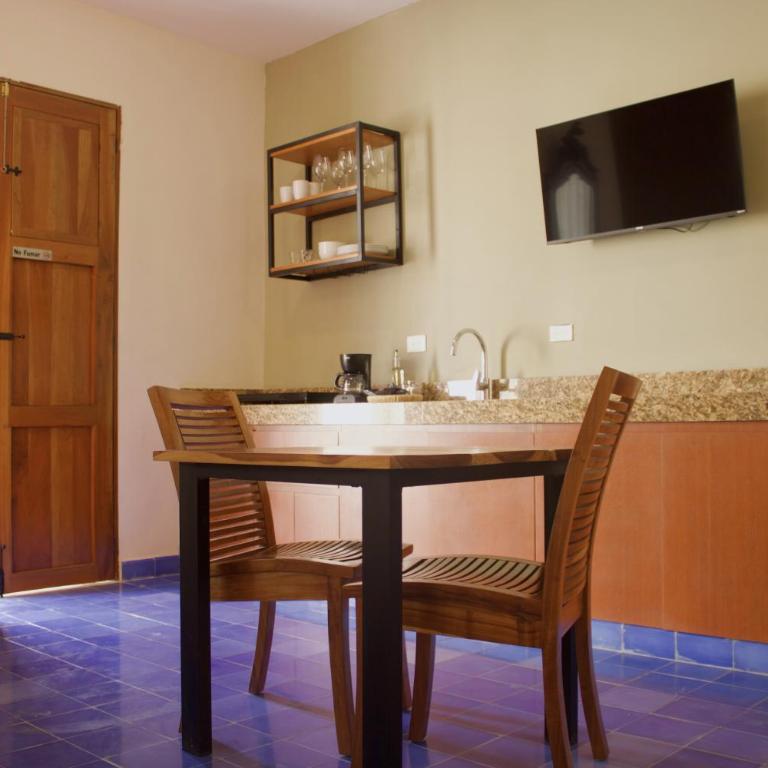 Casa Ku'x - Double Room with Two Double Beds - 7