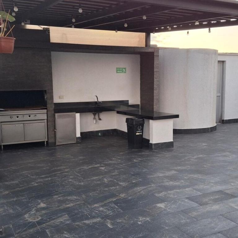 Departamento céntrico ubicado en la Carolina, Ubicacion Top, Lujoso, Totalmente Equipado - Two-Bedroom Apartment - 4
