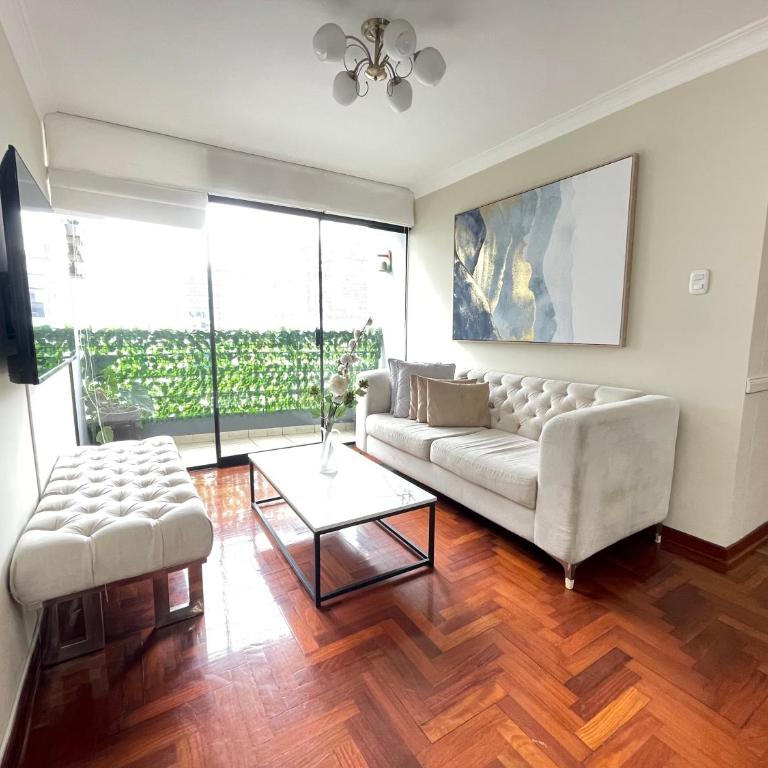 Galvez 3 Dormitorios by Casa Miraflores - Wifi Washer Hot Water - Three-Bedroom Apartment with Balcony - 13