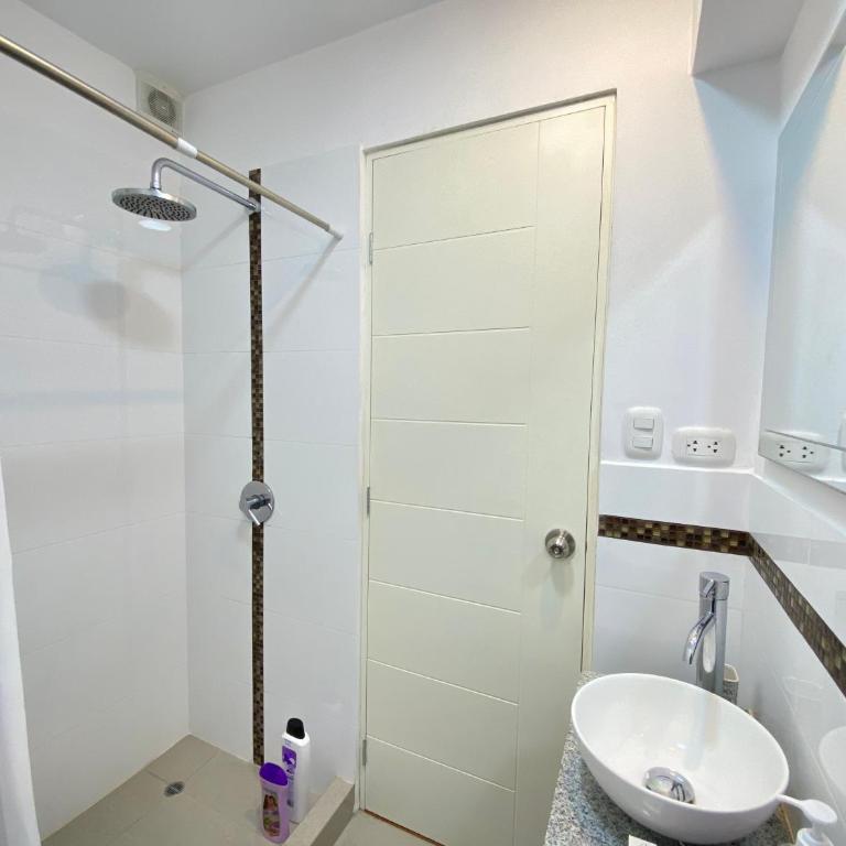 Mendiburu 2 Dormitorios by Casa Miraflores - Wifi - Hot Water - Two-Bedroom Apartment - 19