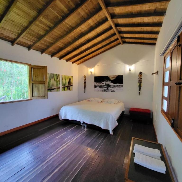 Kumanday Lodge - Deluxe Room - 3