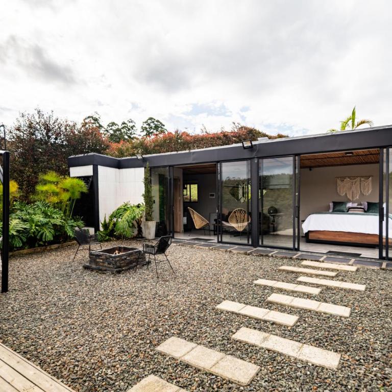 Boskoso Forest Retreat Jacuzzi & Waterfall - Superior Chalet - 22