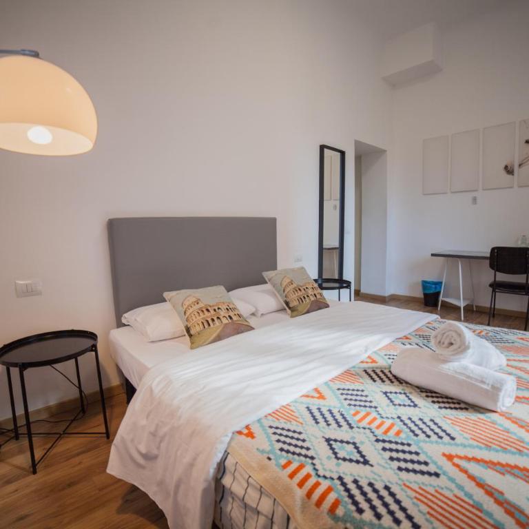 Cosmo GuestHouse - Camera Tripla con Bagno Privato - 21