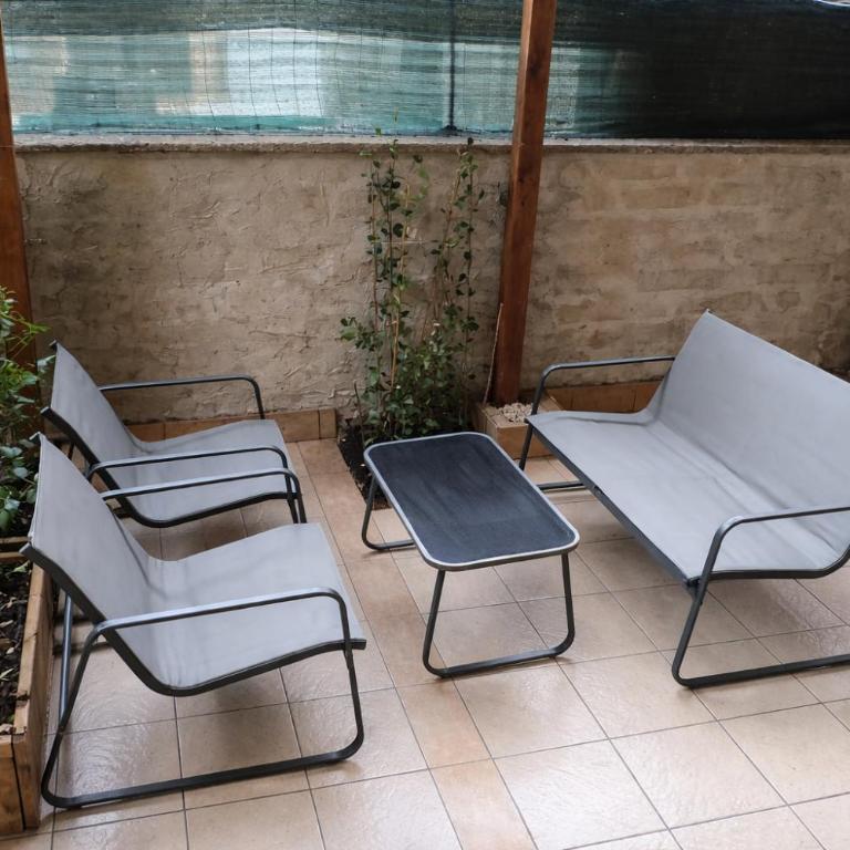 Golden Stay Rome - Golden Room with Private Kitchen and Garden - Close to Metro C - Zimmer mit Kingsize-Bett und Gartenblick. - 10