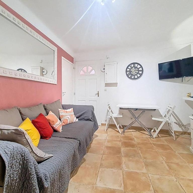 T2 Cabine 33m², Terrasse, Parking, 6 Pers - FR-1-610-123 - Appartement - 3