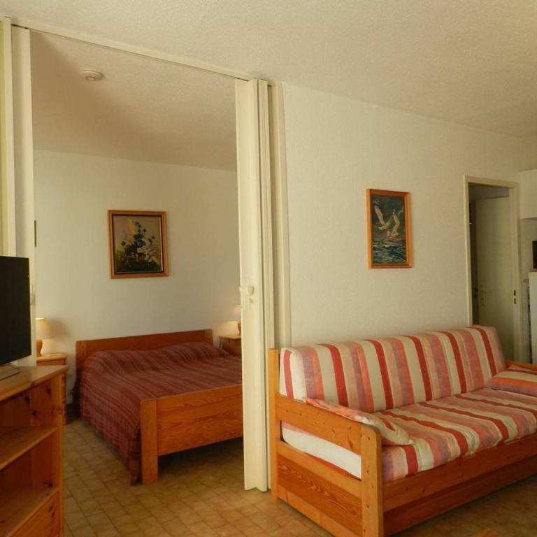 Appartement 2 Pièces, 4 Couchages, Parking, WIFI - Le Lavandou - FR-1-251-929 - Apartment - 7