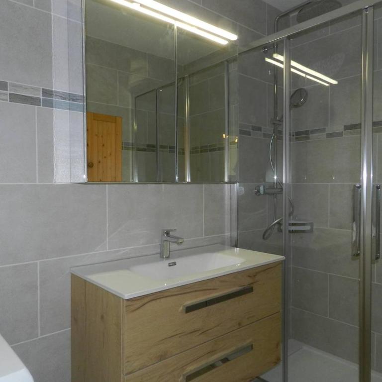 Appartement 2 Pièces, 4 Couchages, Parking, WIFI - Le Lavandou - FR-1-251-929 - Apartment - 8
