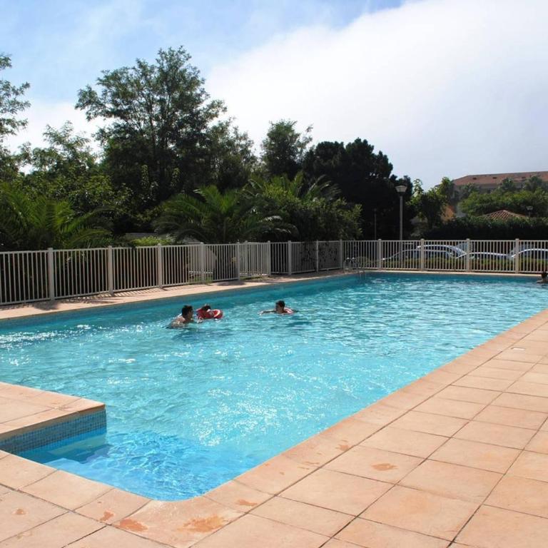 Studio avec Terrasse - Le Lavandou - FR-1-251-931 - Appartement - 10