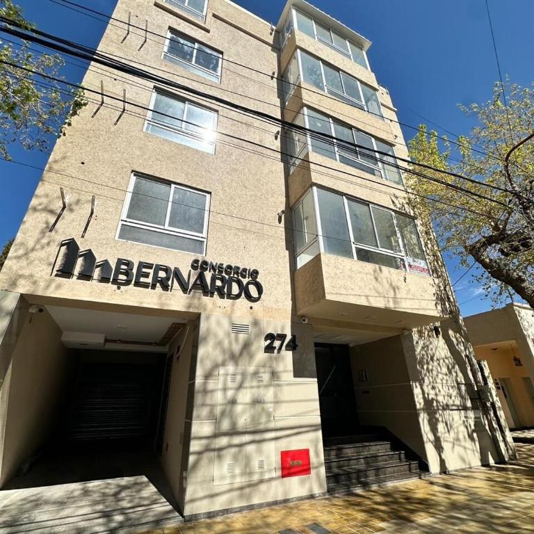 Departamento Céntrico Con Cochera - One-Bedroom Apartment - 1