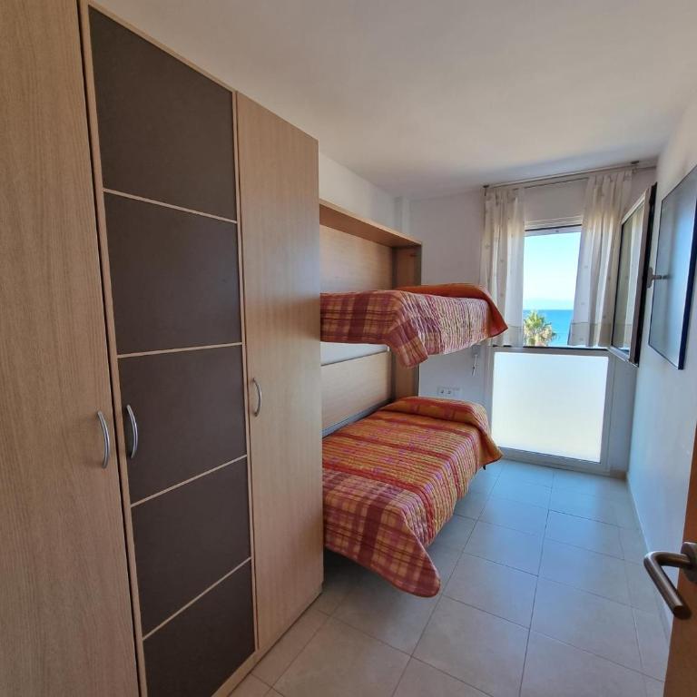 Apartamento en primera línea en L'Escala con aire acondicionado y parking - HISP-236-98 - Apartment - 22