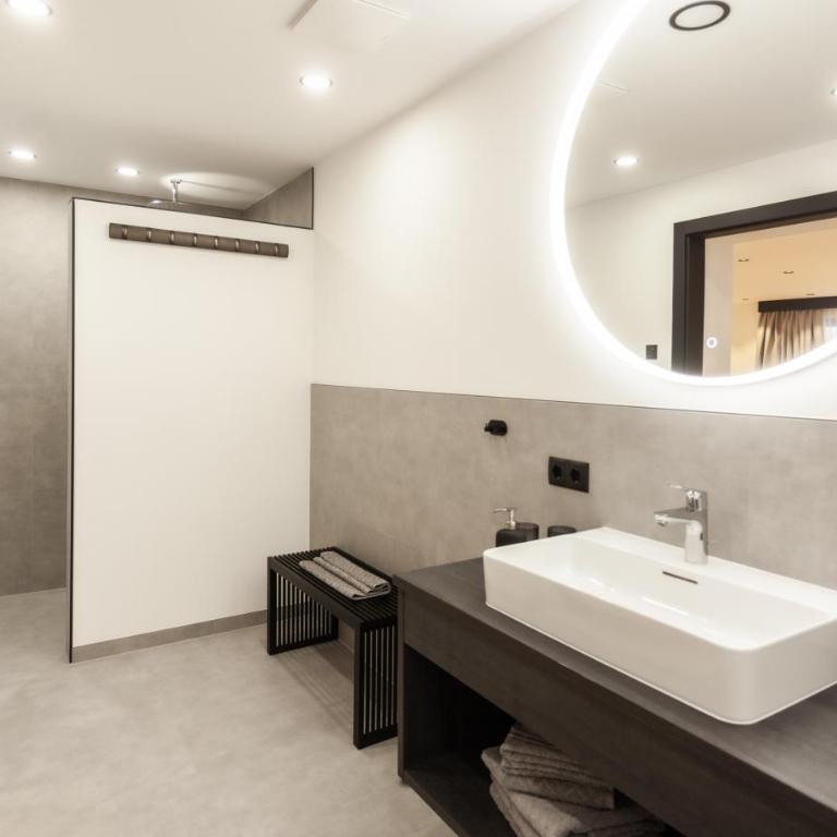 ötztalLOFT - Superior Apartment mit 3 Schlafzimmern - 10