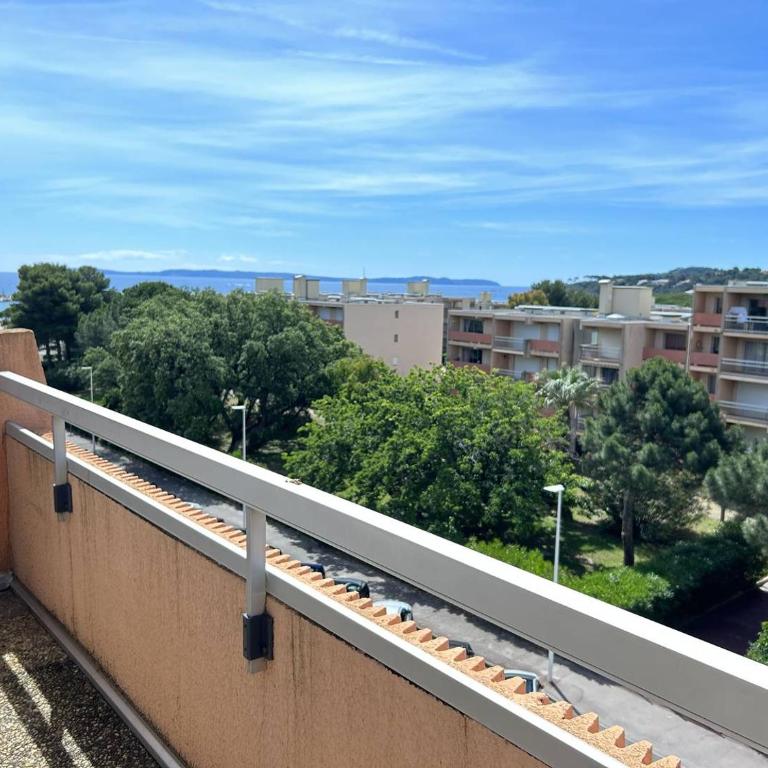BO240-A21 Appartement 2 PIECES 4 couchages BORMES LES MIMOSAS - One-Bedroom Apartment - 10