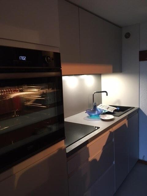 Bel appartement dans résidence avec piscine - Appartement - 9