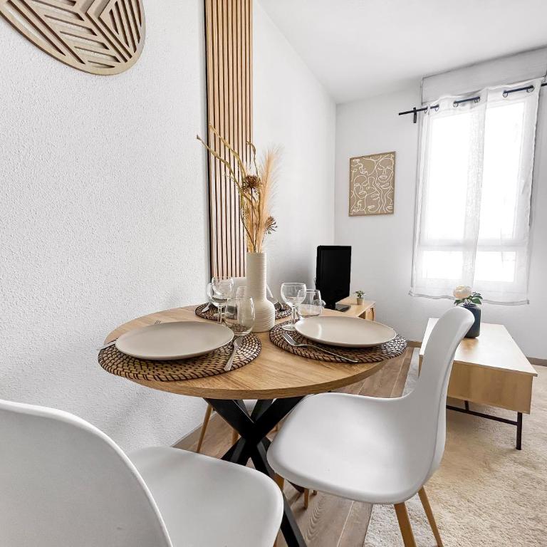 Cosy Appartement a Deux Pas de la Gare - One-Bedroom Apartment - 9