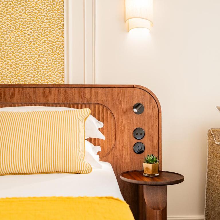 Hôtel Lepoussin - Chambre Triple Supérieure - 21
