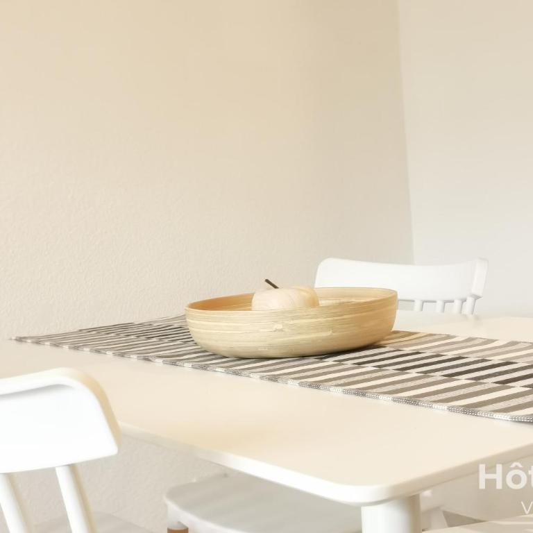 Balcons de Renoir Parking & piscine - Limoges - Appartement - 10