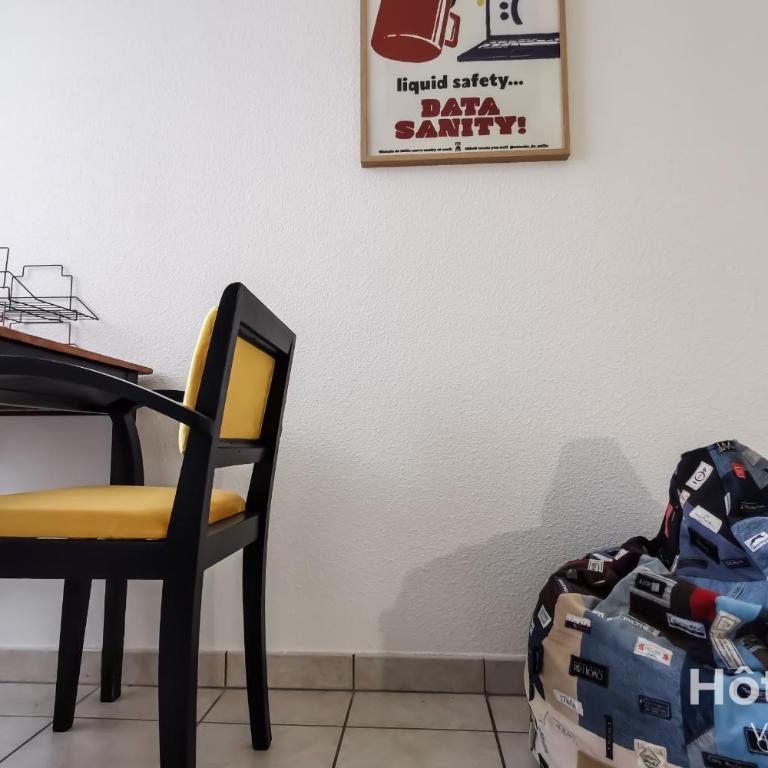 Balcons de Renoir Parking & piscine - Limoges - Appartement - 25