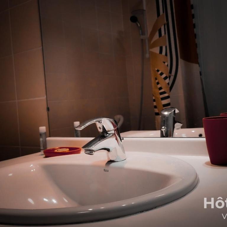 Balcons de Renoir Parking & piscine - Limoges - Appartement - 27