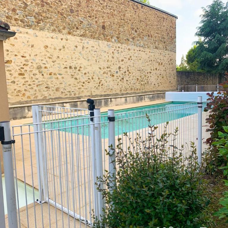 Balcons de Renoir Parking & piscine - Limoges - Appartement - 32