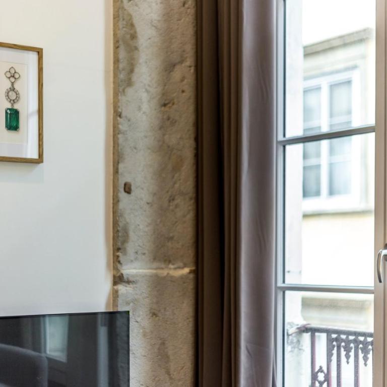 All in Lyon | Les suites Emeraude/Saphir/Rubis au cœur de Lyon - Apartment - Suite Emeraude - 15