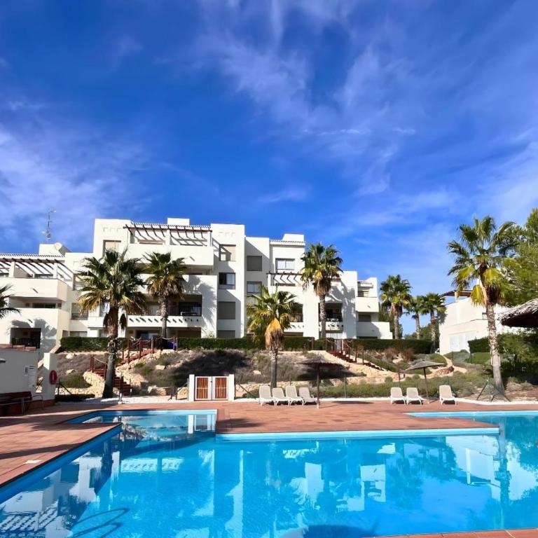 Apartamento Premium en Las Colinas Golf piscina y terraza - Apartamento - 41