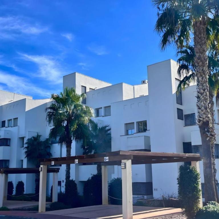 Apartamento Premium en Las Colinas Golf piscina y terraza - Apartamento - 45